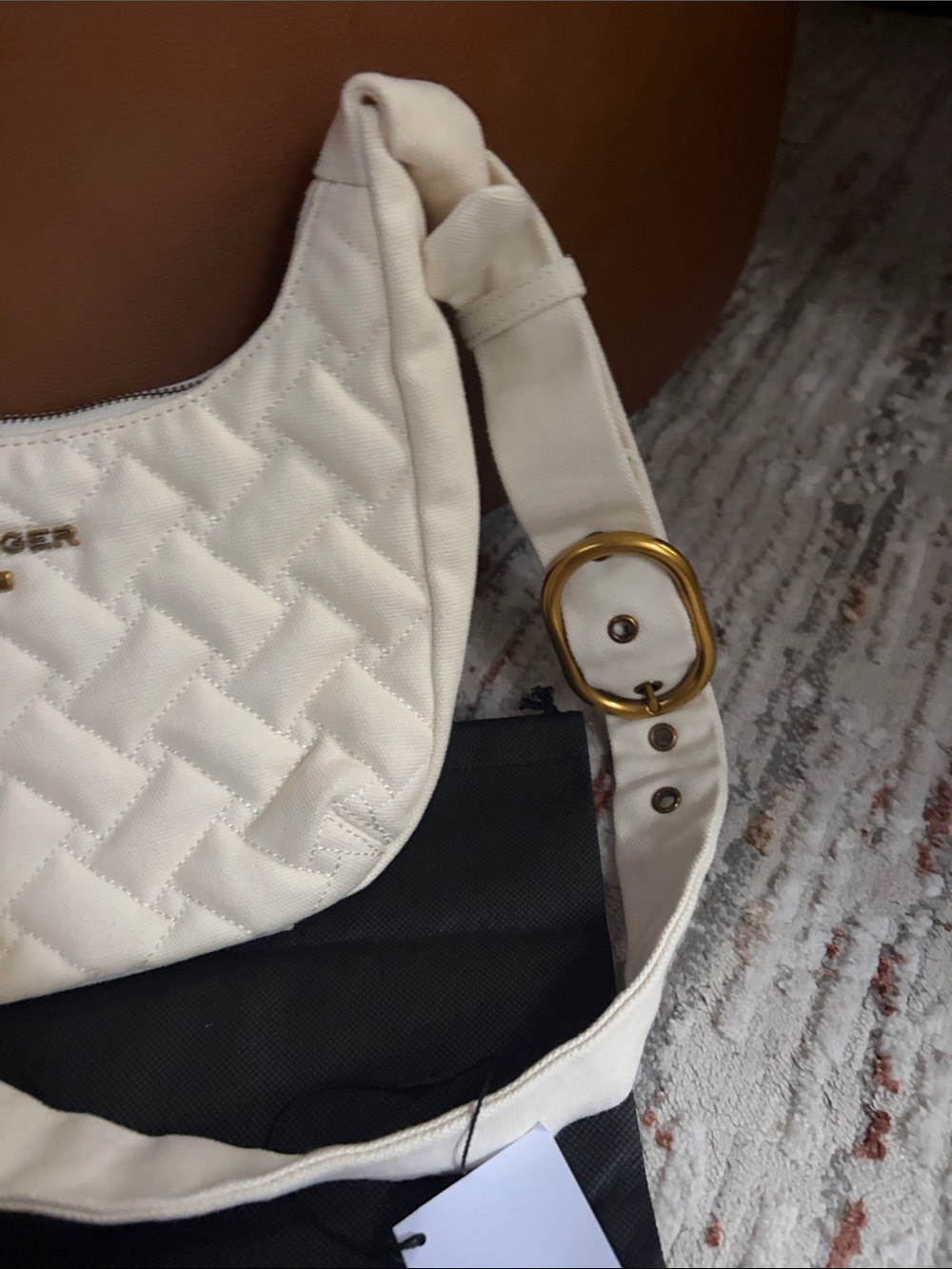 Kurt Geiger white angel hobo shoulder bag new with tags - Picture 3 of 6